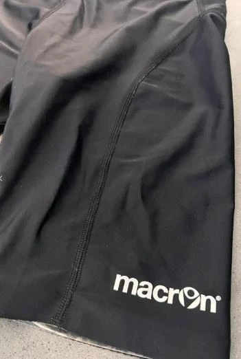 Pantalón corto ajustado (Lycra) Sporting CP – Oficial Macron – photo 3